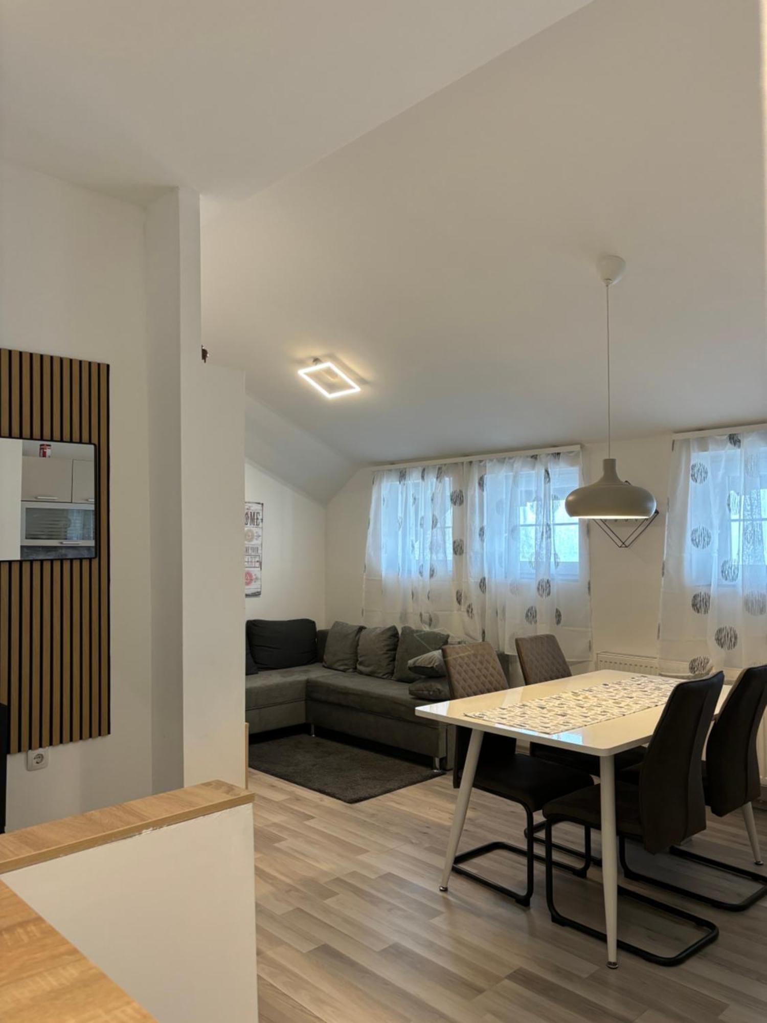 ווליקה גוריצה Albert Apartments Zagreb Airport מראה חיצוני תמונה
